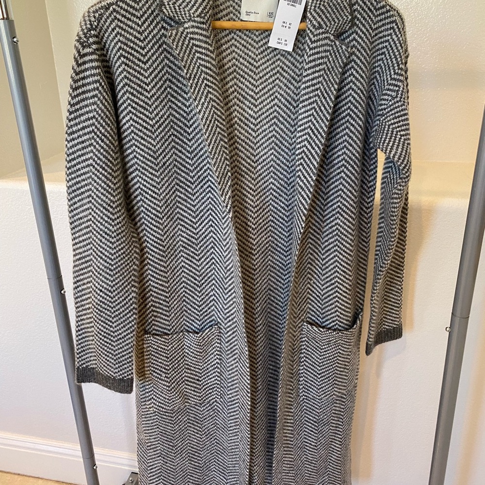 Abercrombie & Fitch Gray Chevron Coat
